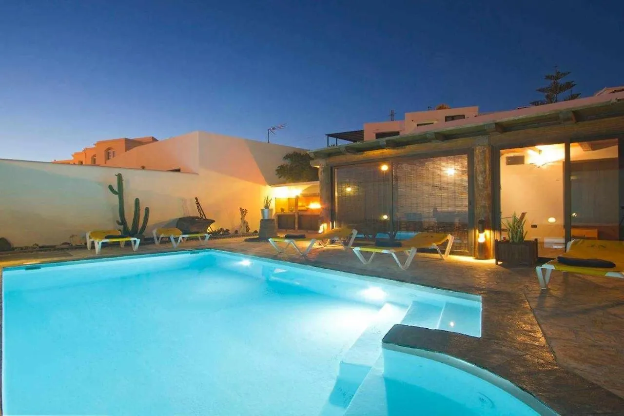 V Princesa Piscina Con Piscina Climatizada Y Bbq Puerto del Carmen